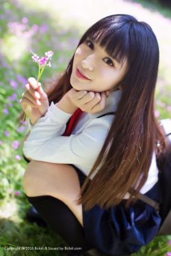 女富婆荒岛求生