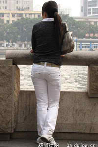 看美女的奶奶